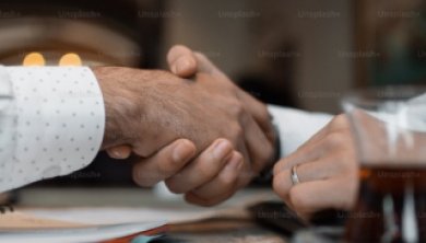 Vítejte  v TRINITY BANK!